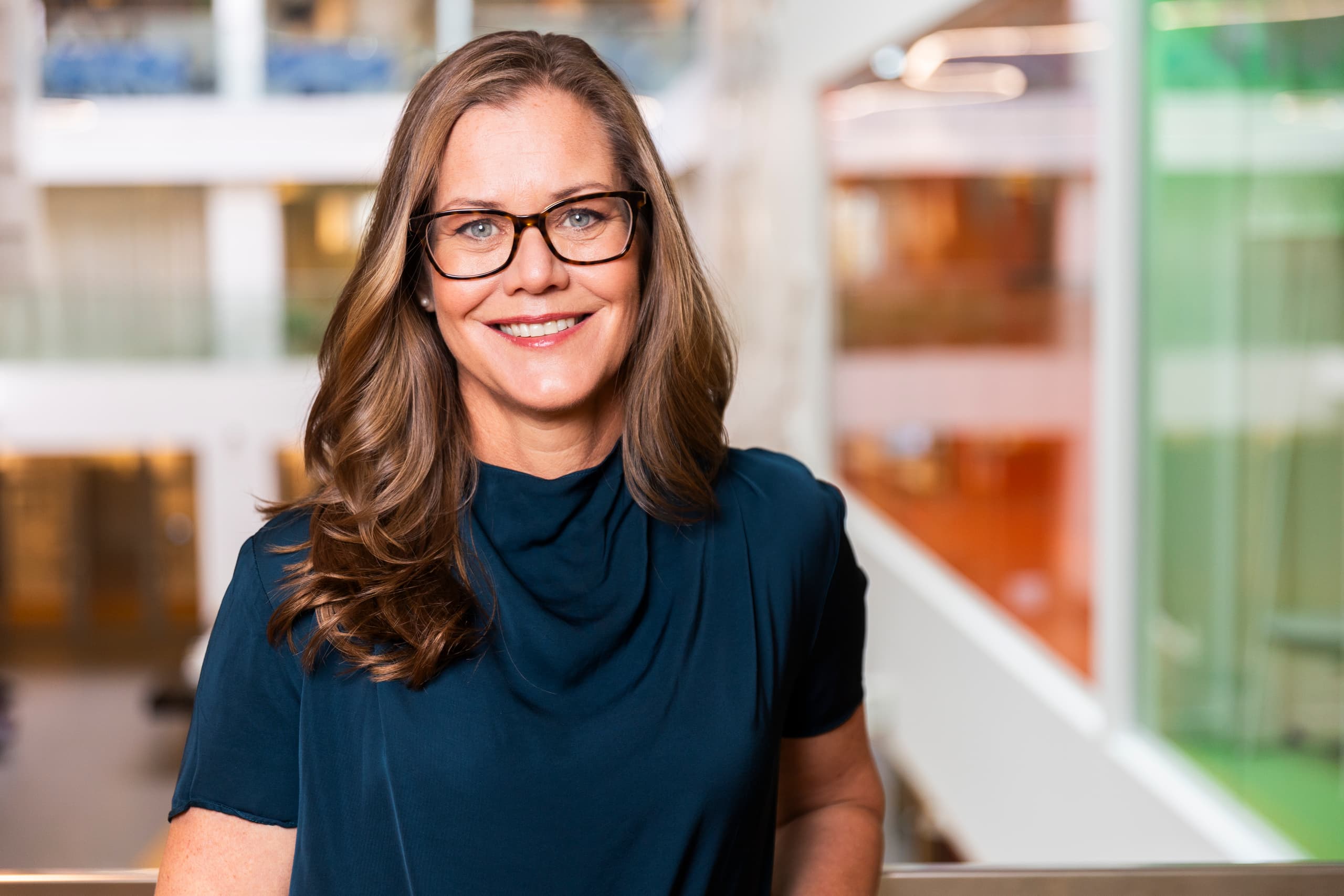 Porträttbild på Ann-Louise Lökholm Klasson, vd Sweco Sverige